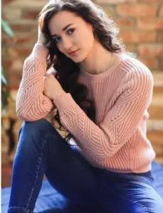 Elite escort service in Bamangola for home and hotel visits